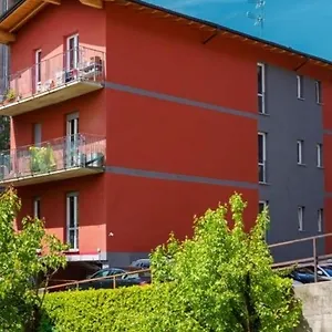 The Orange Housing In Côme
